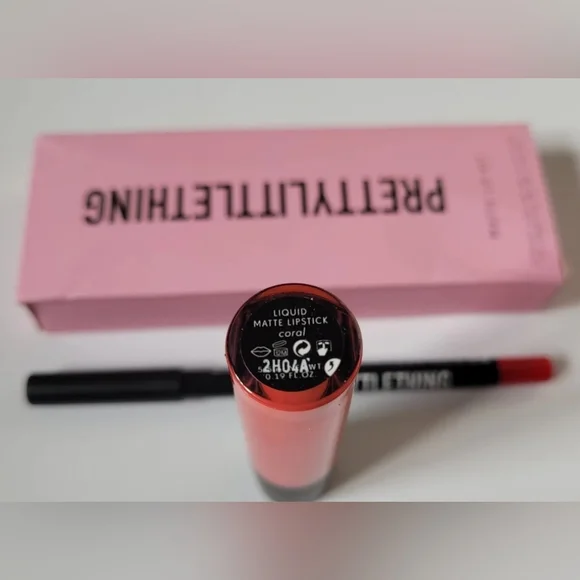 Pretty Little Thing Liquid Matte Lip Kit Shade Coral - Picture 3 of 7